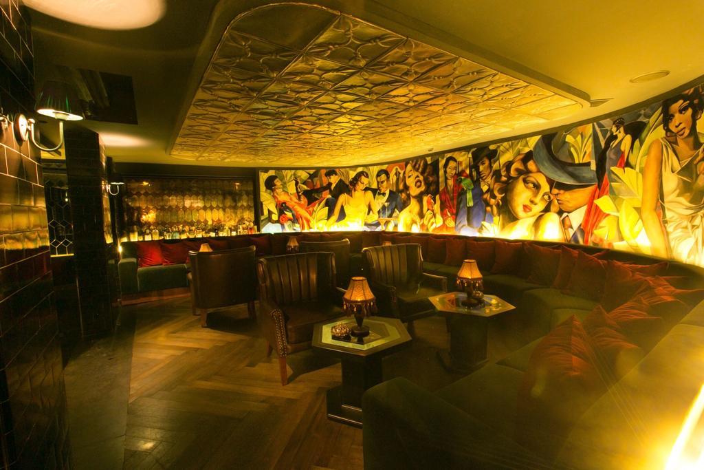 Double - Six, Luxury Hotel - Seminyak Exterior photo Interior of the nightclub