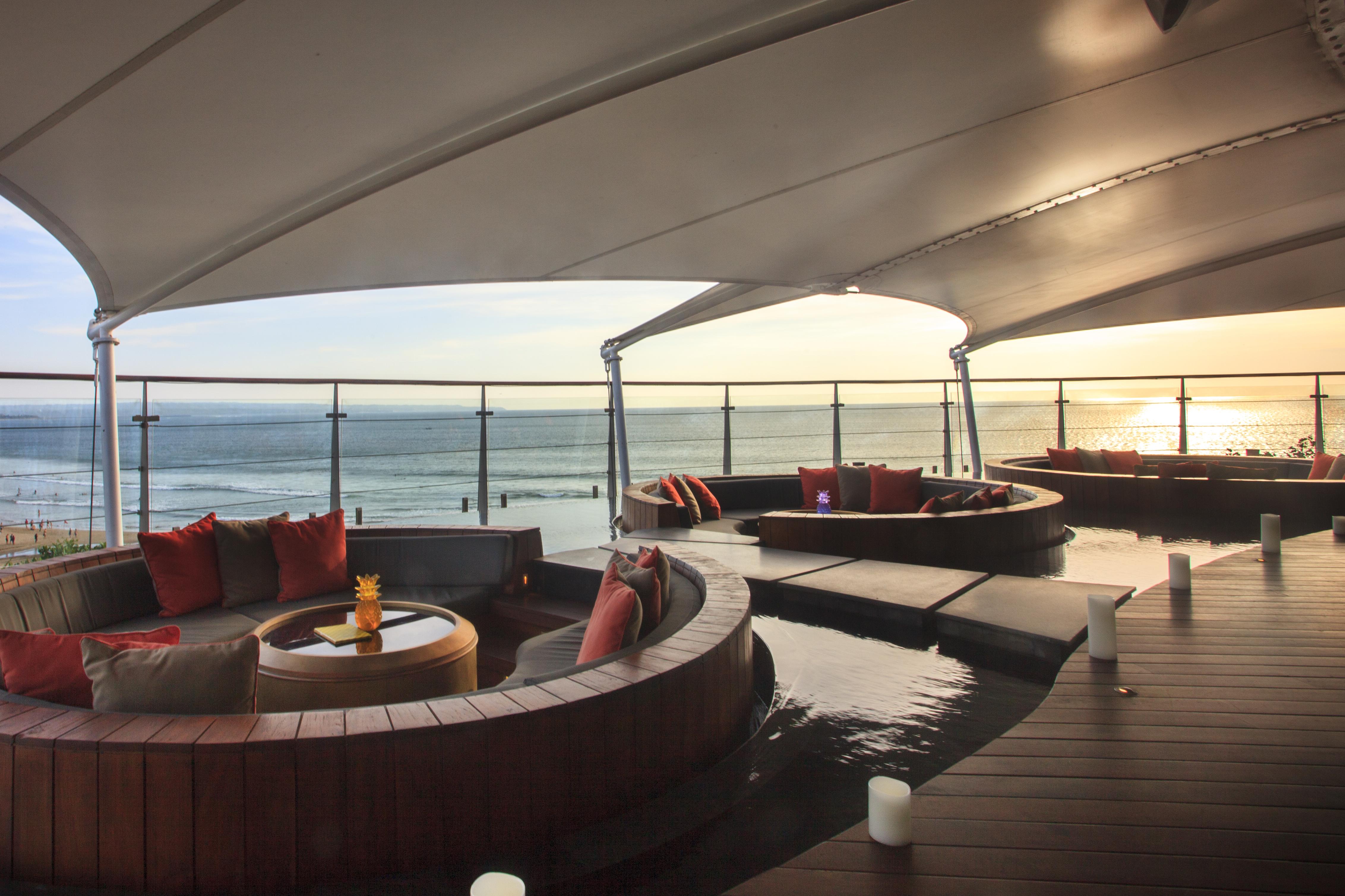Double - Six, Luxury Hotel - Seminyak Exterior photo The Sky Bar