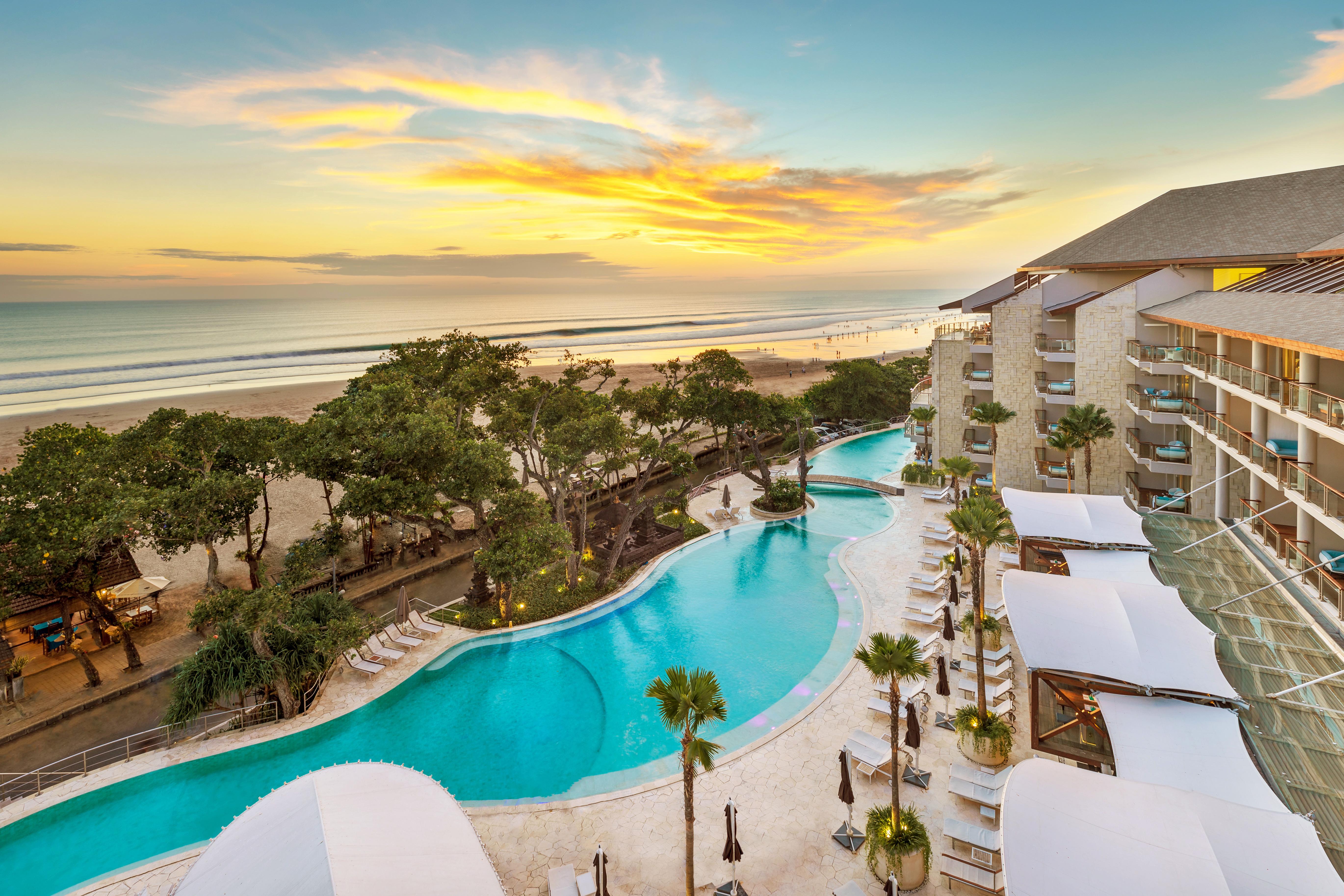 Double - Six, Luxury Hotel - Seminyak Exterior photo The pool at the Sheraton San Diego