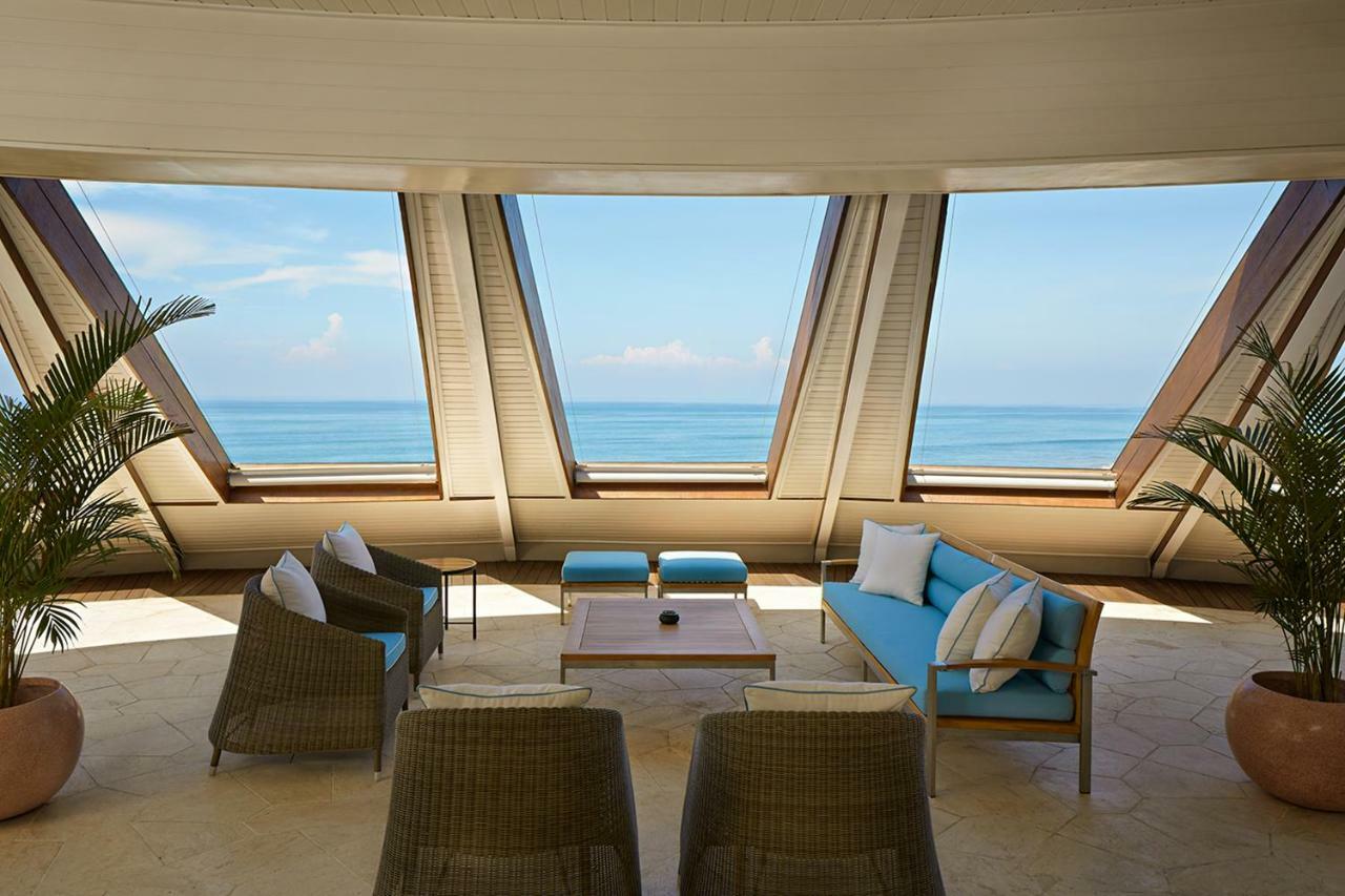 Double - Six, Luxury Hotel - Seminyak Exterior photo The view from the living room of a villa at the resort