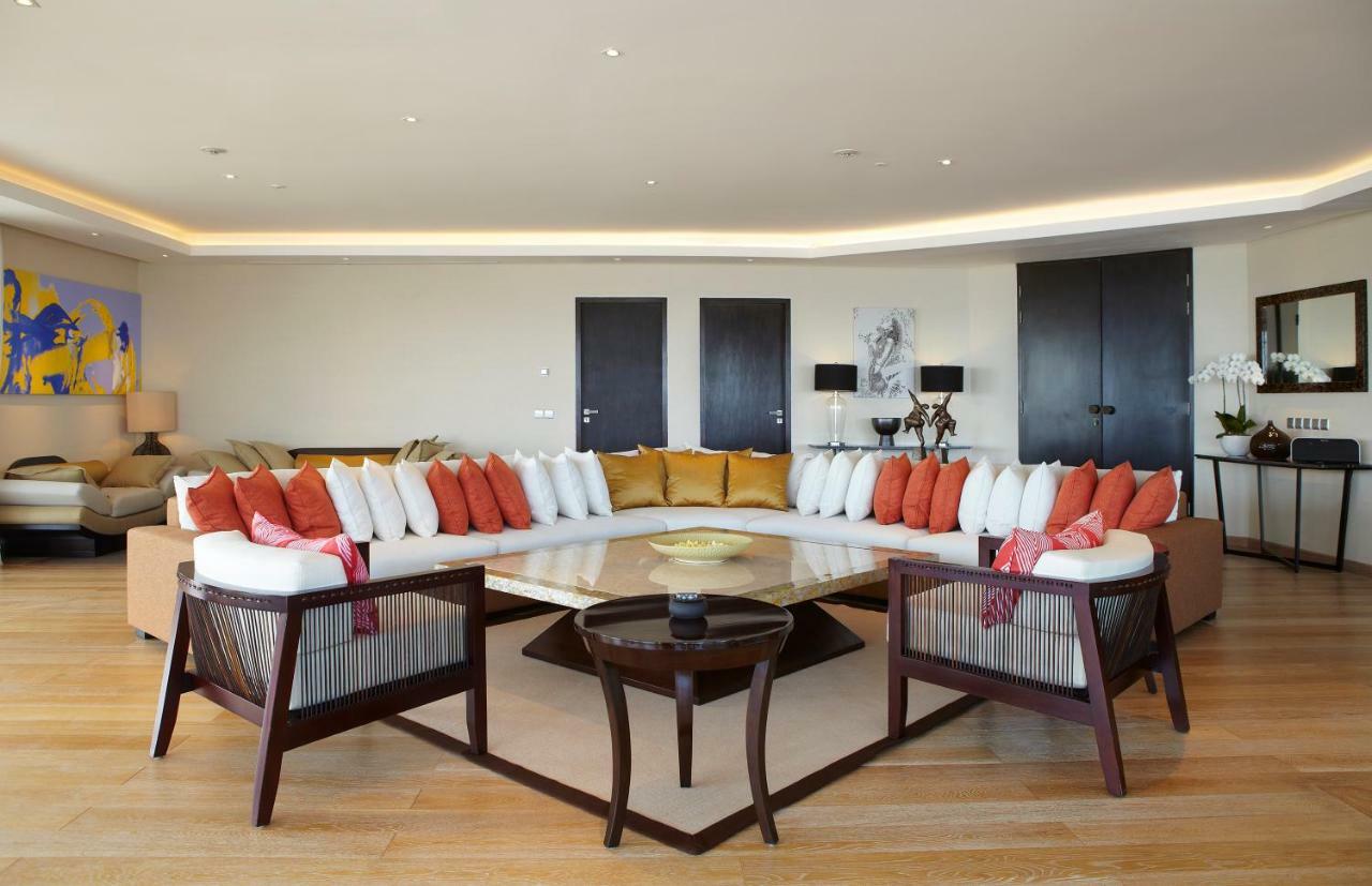 Double - Six, Luxury Hotel - Seminyak Exterior photo The living room of a suite at the Four Seasons Hotel, Los Angeles
